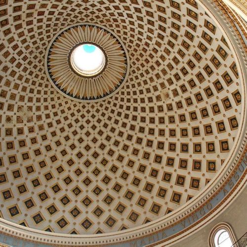 Mosta dome